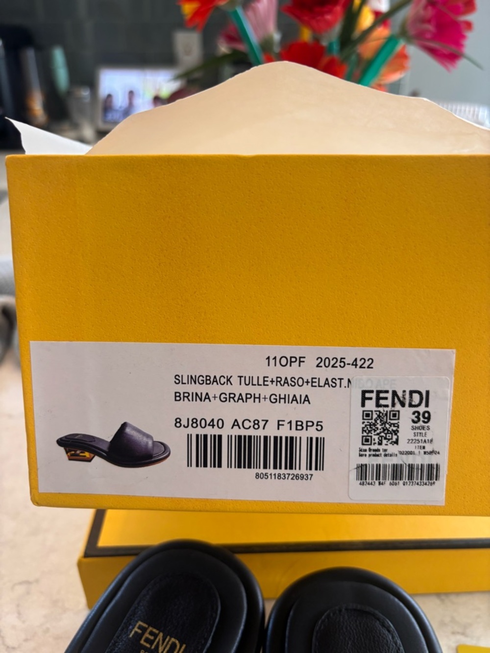 Fendi Black Leather Slide Sandals - Picture 9 of 9